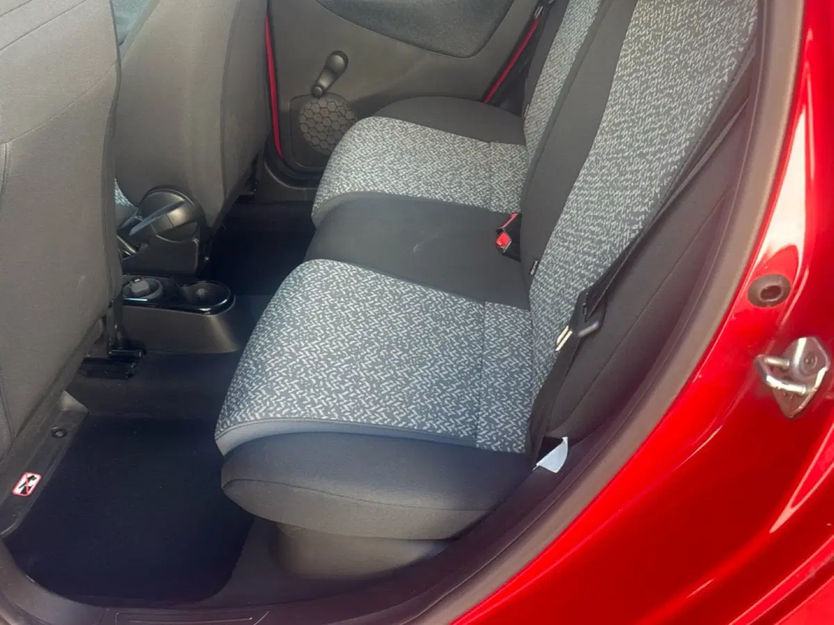 Lancia Ypsilon usata a Ferrara (12)
