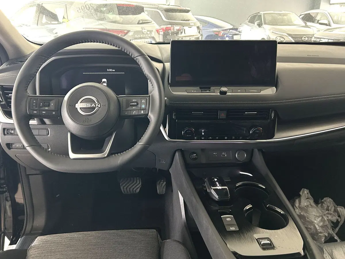 Nissan X-Trail nuova a Ferrara (11)