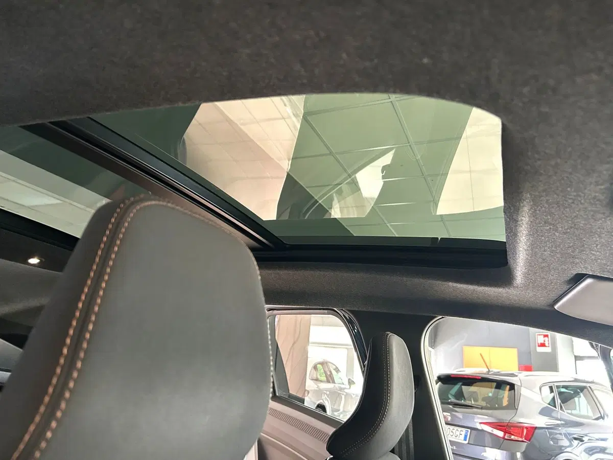 Dacia Bigster usata a Ferrara (14)