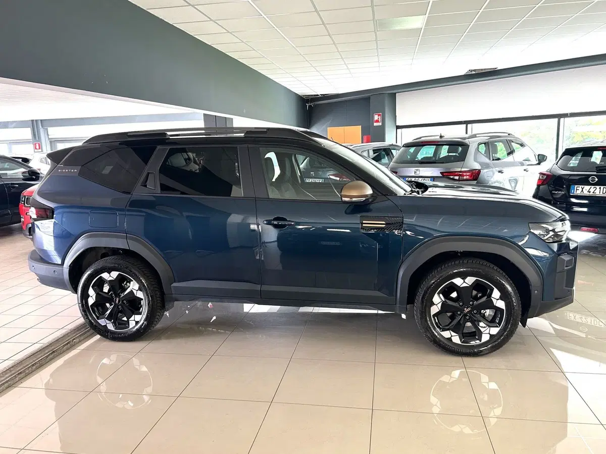 Dacia Bigster usata a Ferrara (4)