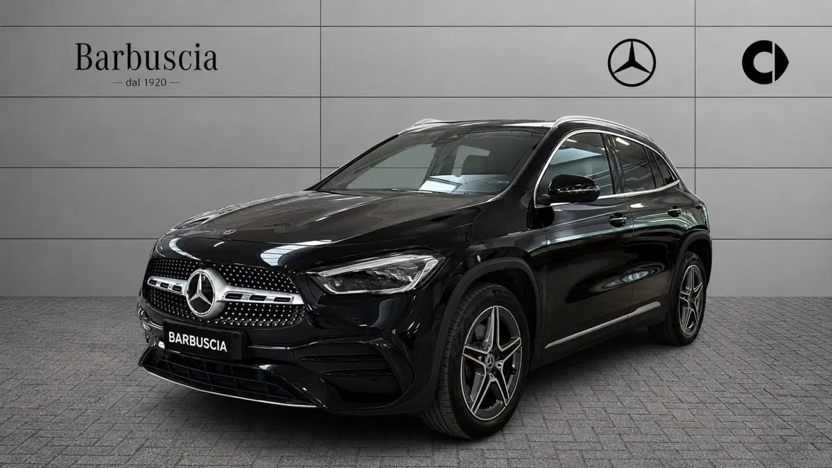Mercedes-Benz GLA SUV usata a Pescara