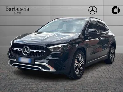 Mercedes-Benz GLA SUV 180 d Progressive Advanced Plus auto del 2024 usata a Pescara