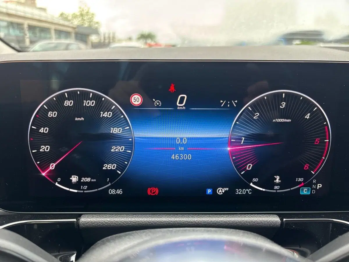 Mercedes-Benz GLA SUV usata a Pescara (9)