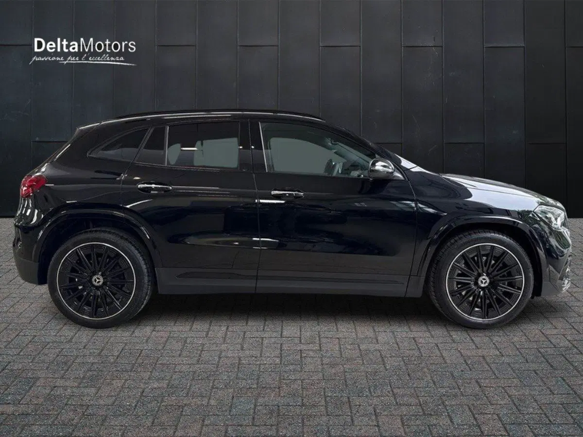 Mercedes-Benz GLA SUV nuova a Rimini (5)