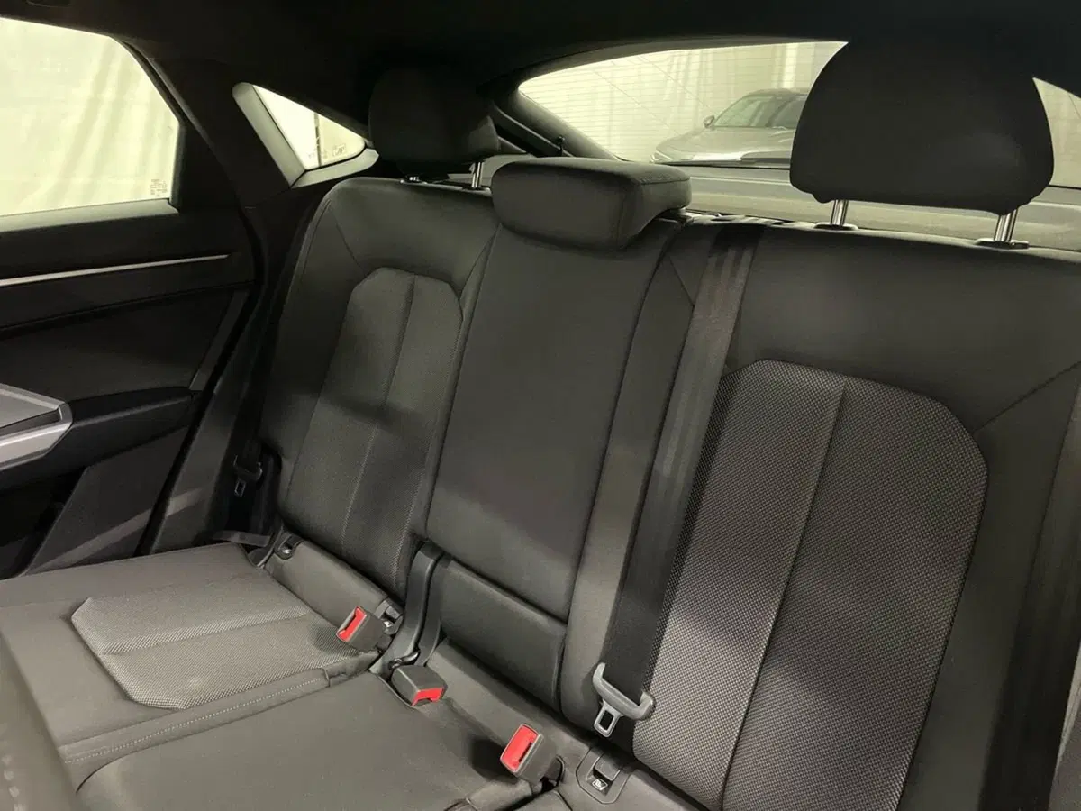 Audi Q3 Sportback usata a Ancona (13)