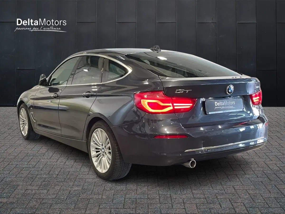 BMW Serie 6 Gran Turismo usata a Ancona (5)