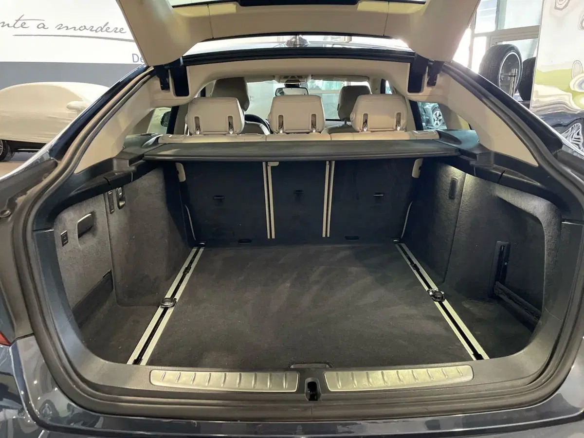 BMW Serie 6 Gran Turismo usata a Ancona (7)