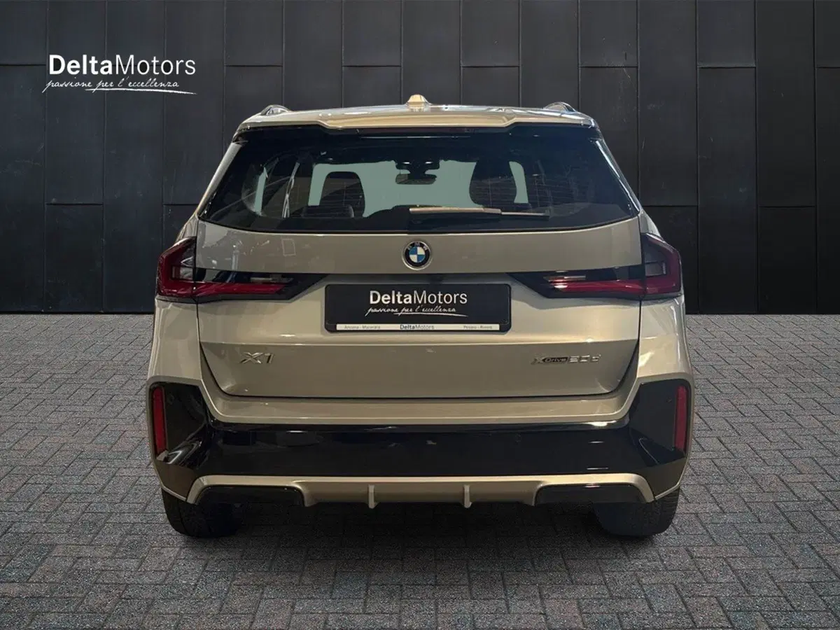 BMW X1 usata a Macerata (4)