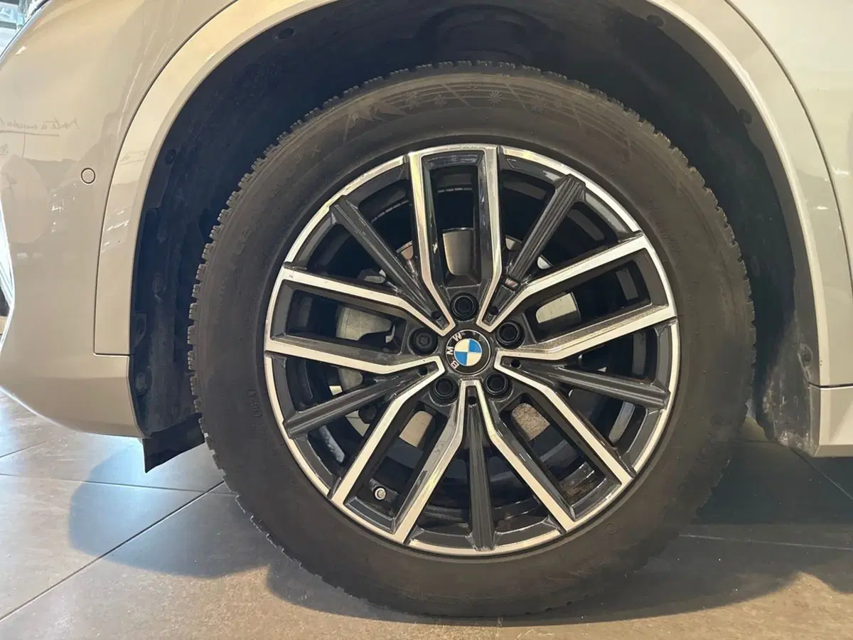 BMW X1 usata a Macerata (8)