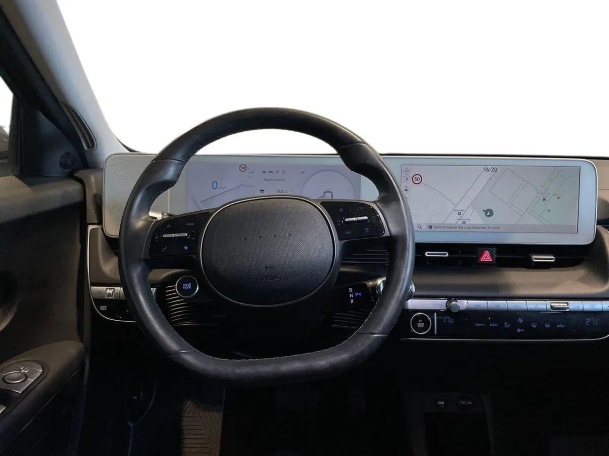 Hyundai Ioniq 5 usata a Ancona (11)