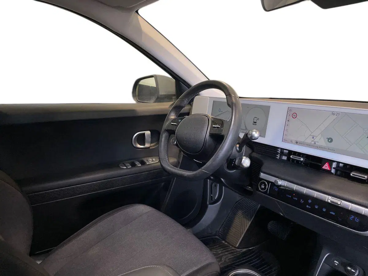 Hyundai Ioniq 5 usata a Ancona (12)