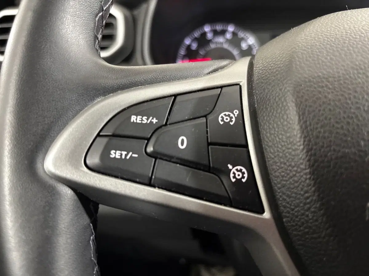 Dacia Duster usata a Torino (16)