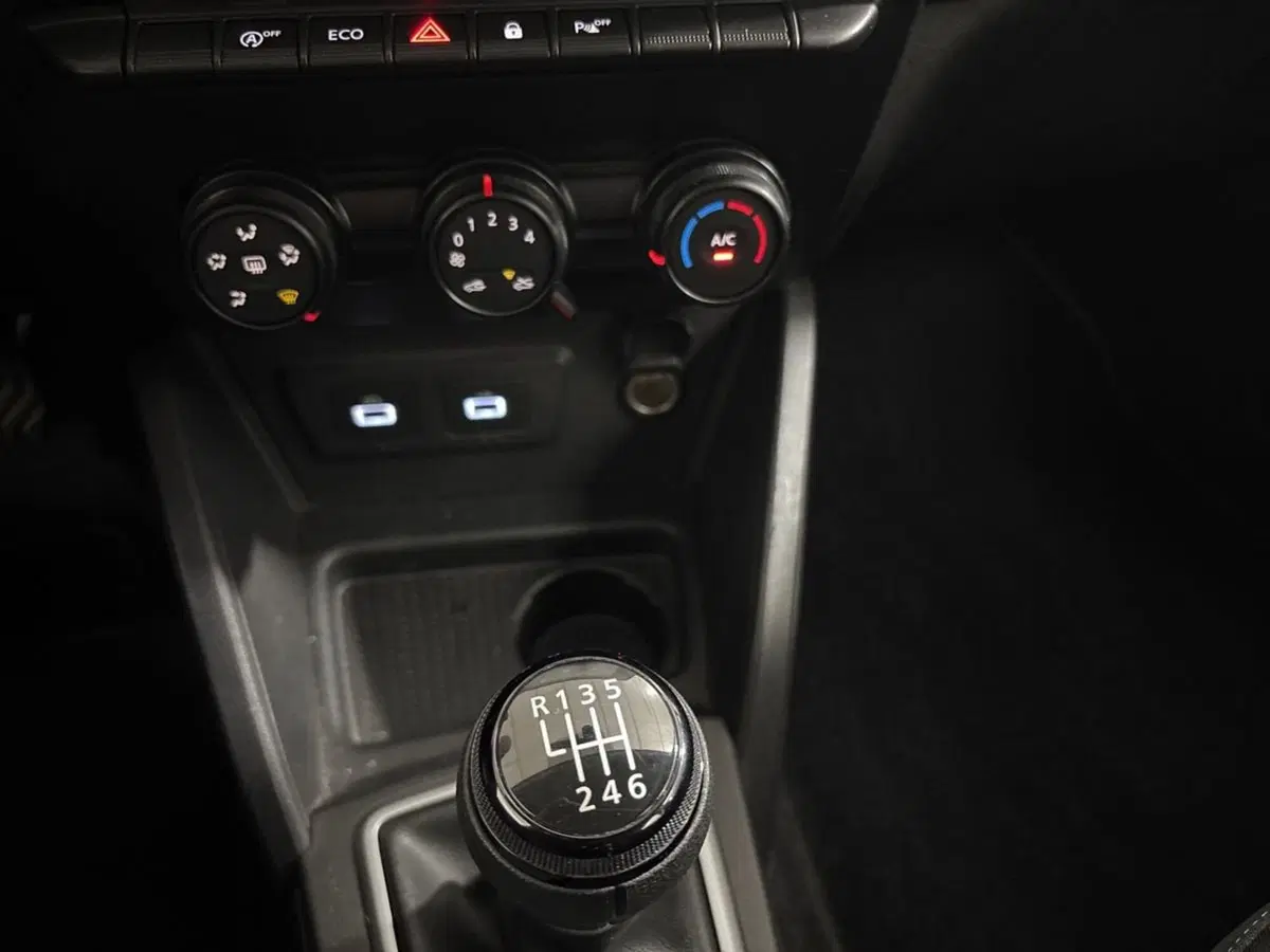 Dacia Duster usata a Torino (18)