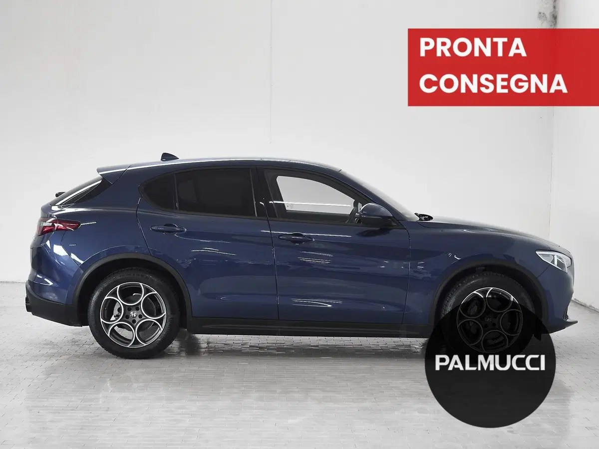 Alfa Romeo Stelvio usata a Prato (4)