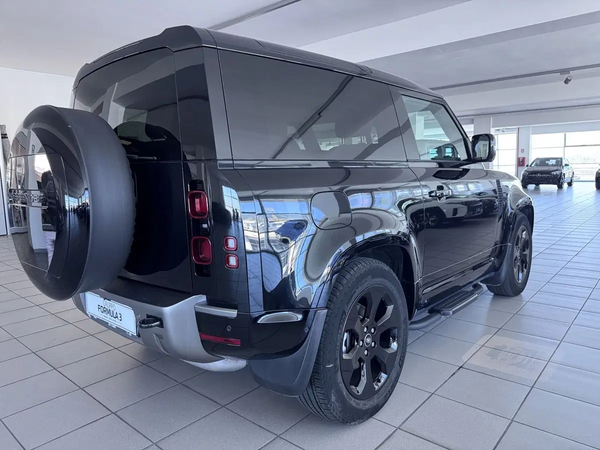 Land Rover Defender usata a Messina (3)