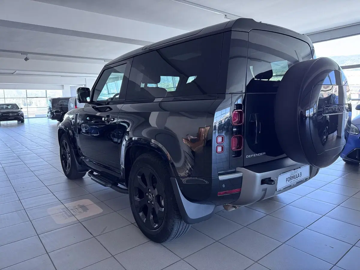 Land Rover Defender usata a Messina (4)