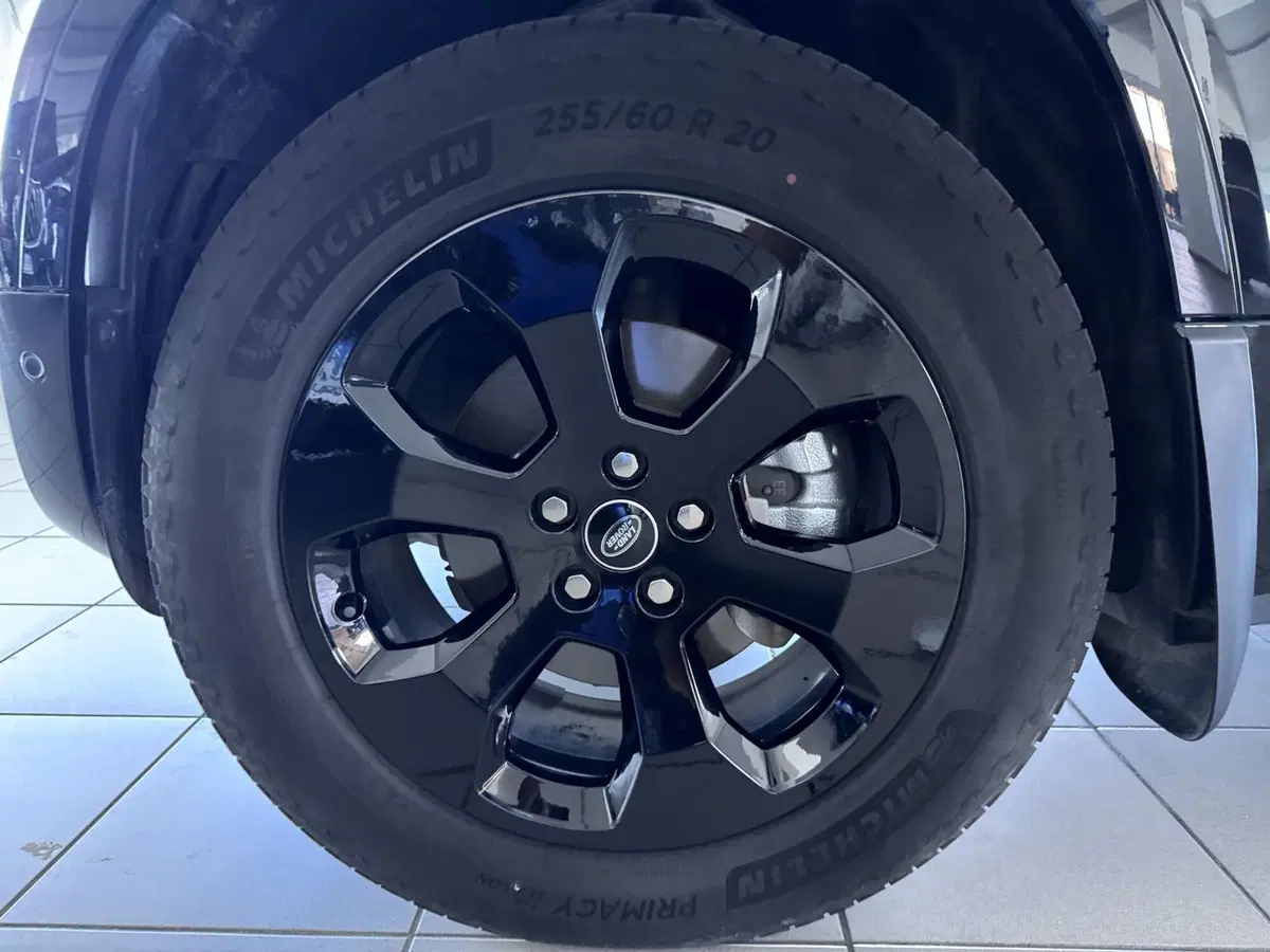 Land Rover Defender usata a Messina (5)