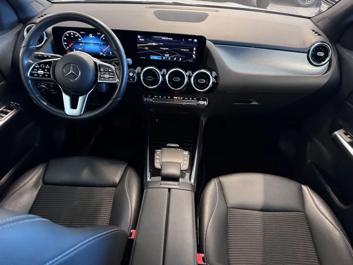 Mercedes-Benz GLA SUV usata a Messina (11)