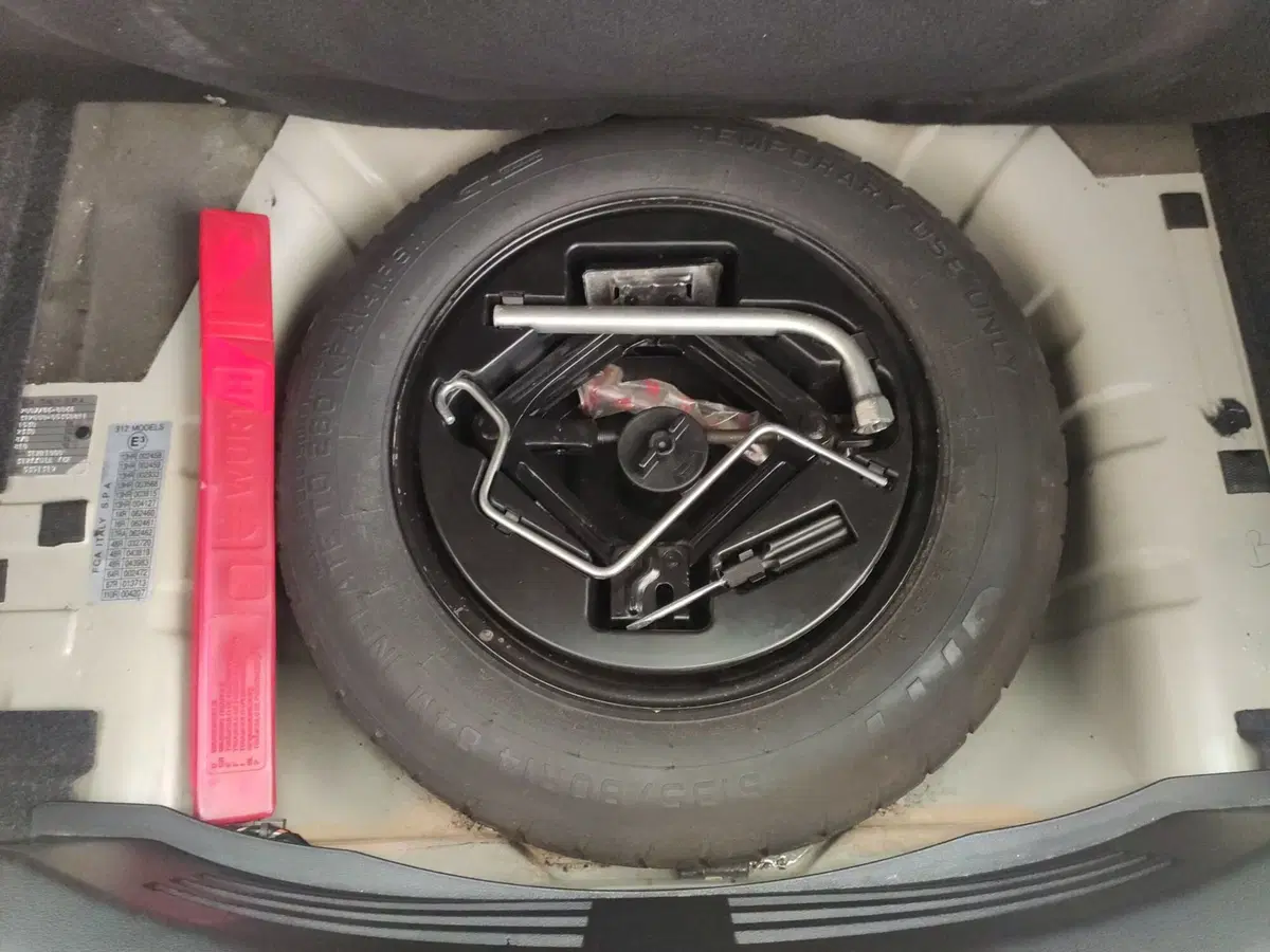Lancia Ypsilon usata a Benevento (9)