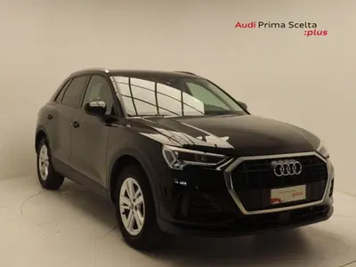 Audi Q3 35 TDI quattro S tronic Business Advanced del 2022 usata a Benevento