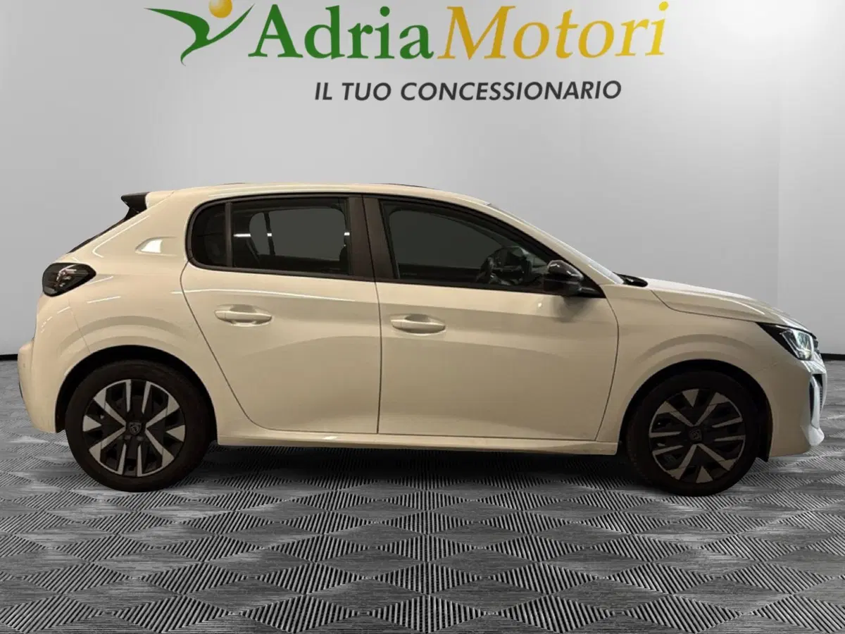 Peugeot 208 usata a Pordenone (6)