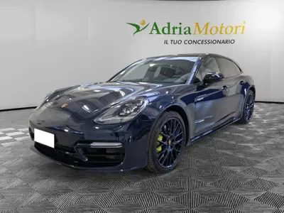 Porsche Panamera Sport Turismo 2.9 4 E-Hybrid Sport Turismo del 2022 usata a Pordenone