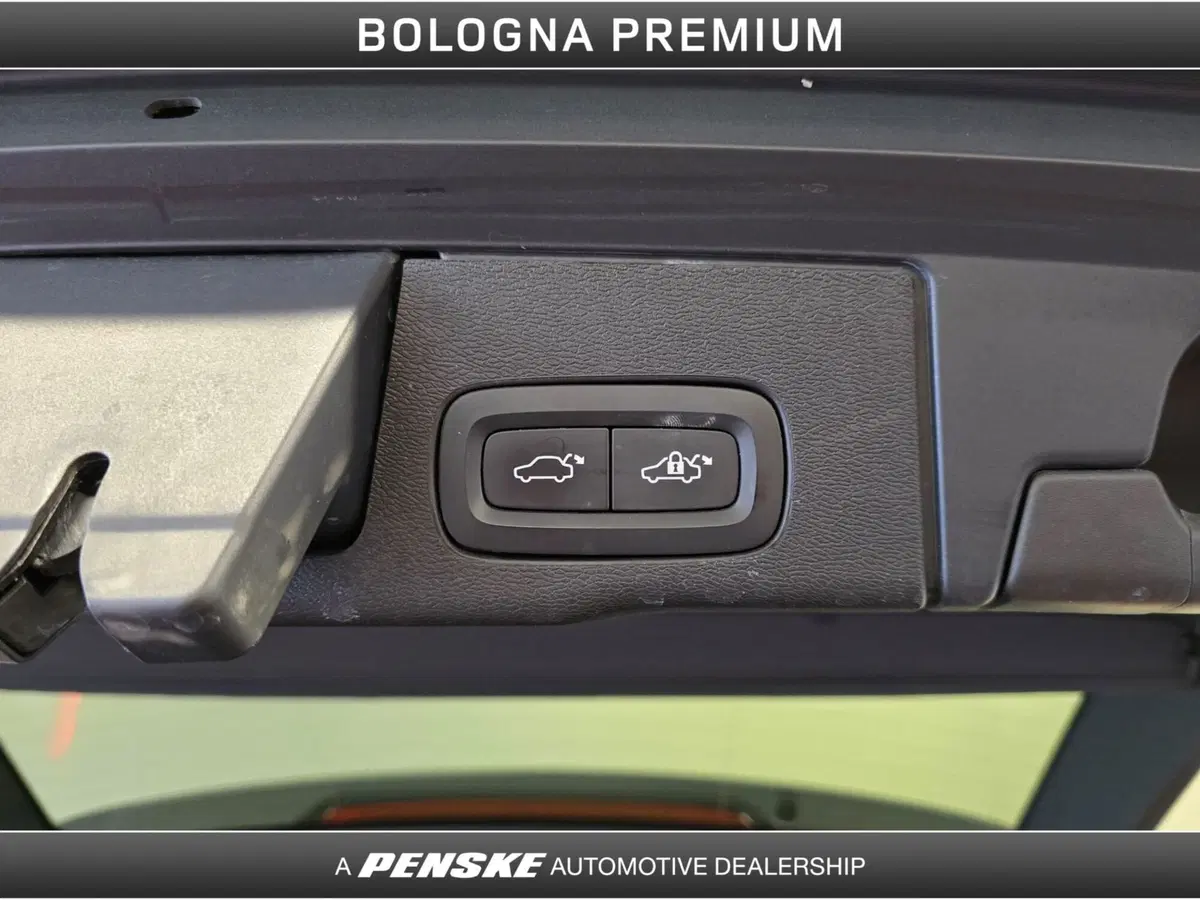 Volvo XC60 usata a Bologna (11)