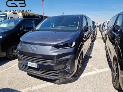 Fiat Ulysse M1 2.0 bluehdi 180cv L3H1 AT8 del 2025 usata a Prato