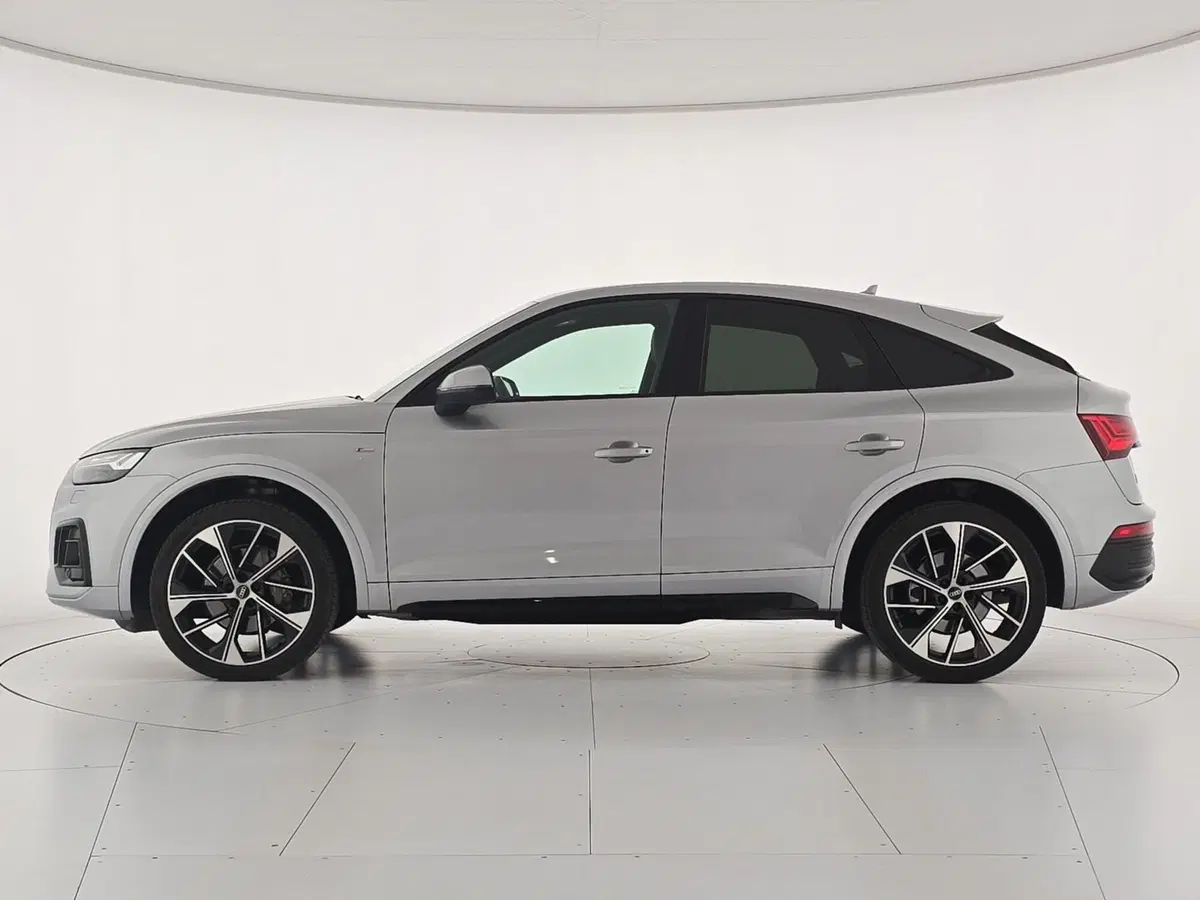 Audi Q5 Sportback usata a Alessandria (4)