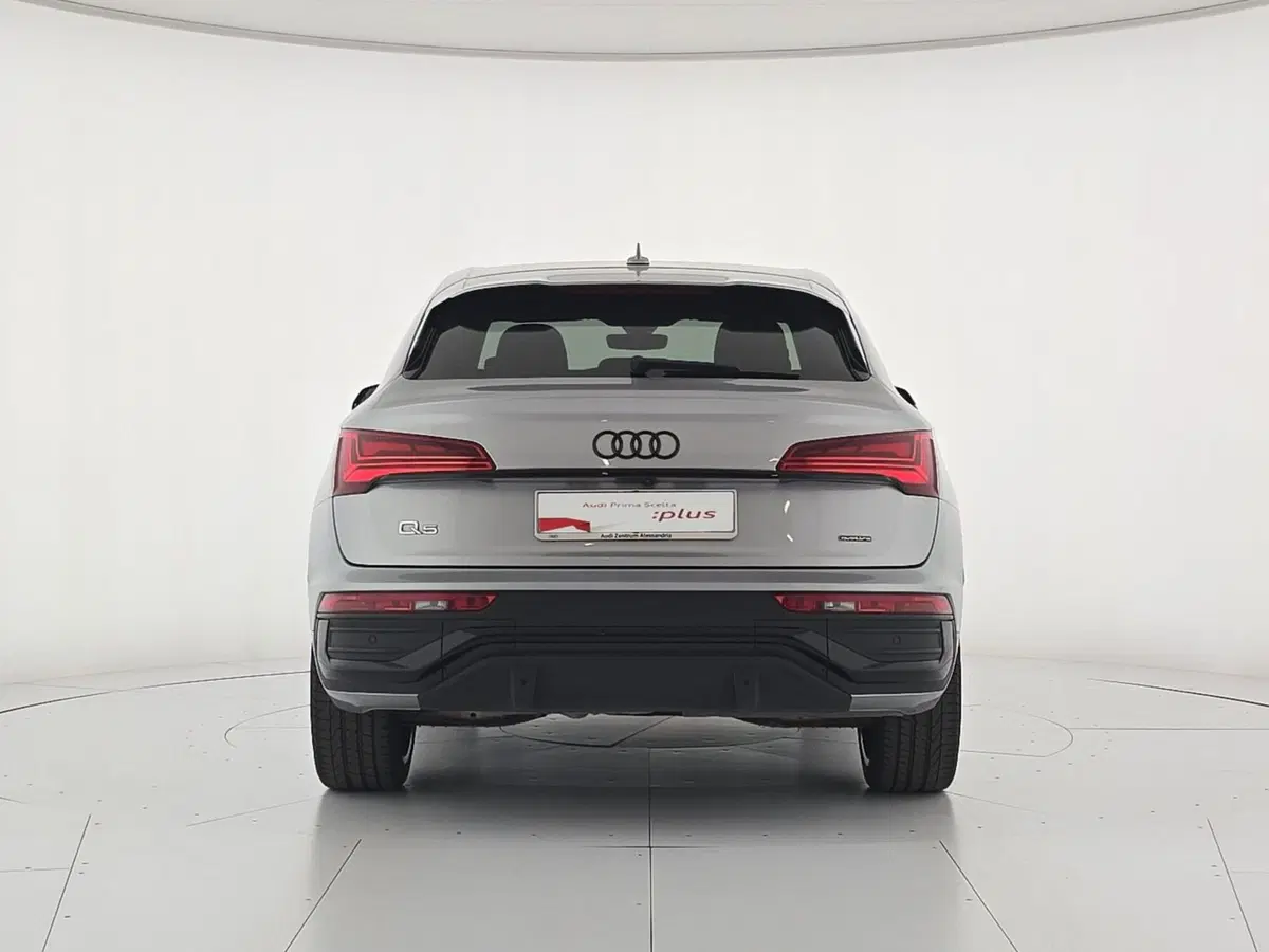 Audi Q5 Sportback usata a Alessandria (6)