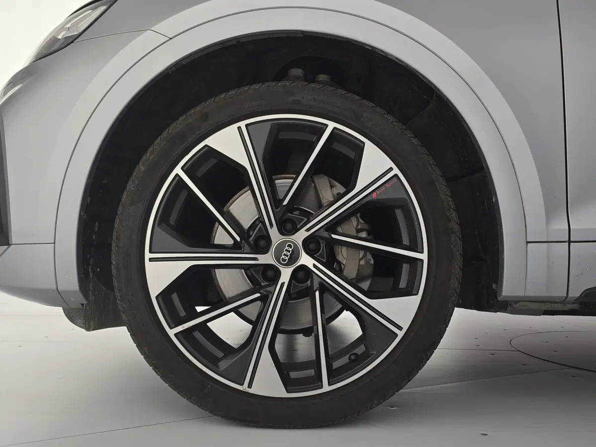 Audi Q5 Sportback usata a Alessandria (7)