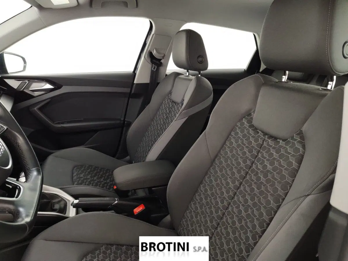 Audi A1 Sportback usata a La Spezia (9)