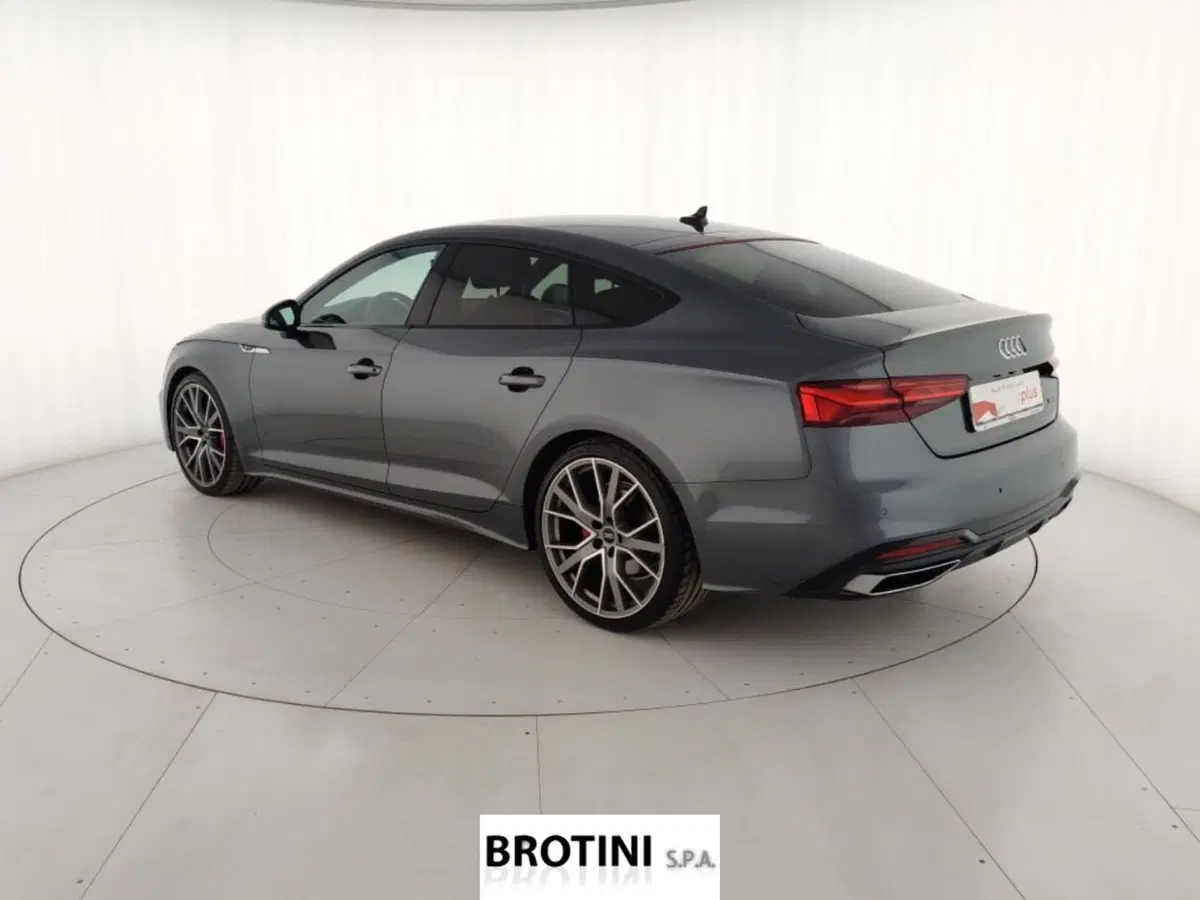 Audi A5 Sportback usata a Massa-Carrara (2)