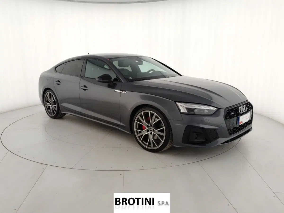 Audi A5 Sportback usata a Massa-Carrara (4)