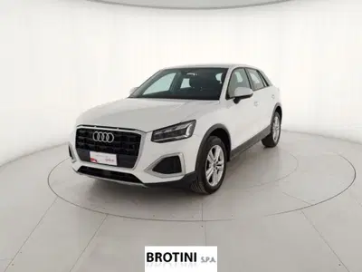 Audi Q2 Q2 35 TFSI S tronic Business del 2023 usata a Massa