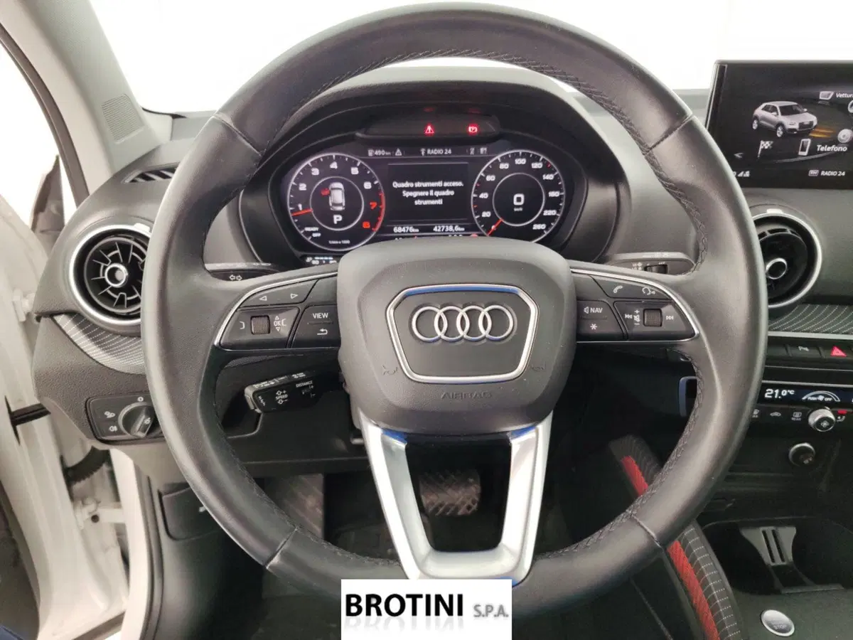 Audi Q2 usata a Massa-Carrara (14)