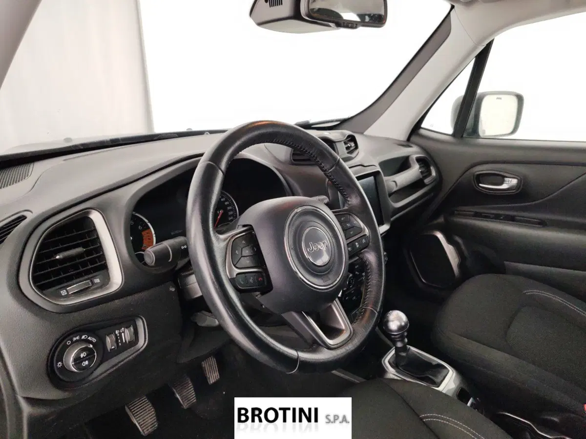 Jeep Renegade usata a Massa-Carrara (8)