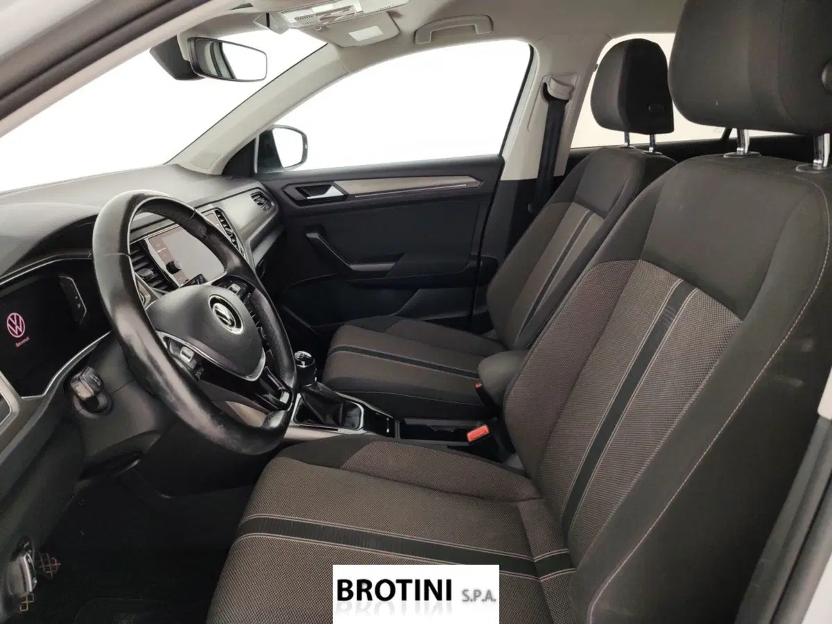Volkswagen T-Roc usata a Massa-Carrara (6)
