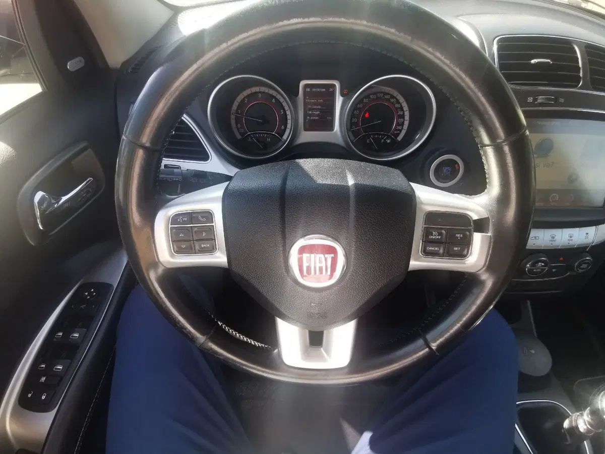 Fiat Freemont usata a Taranto (9)