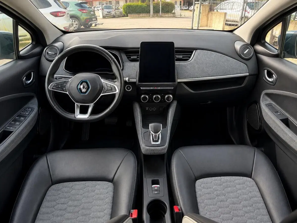 Renault Zoe usata a Rimini (6)