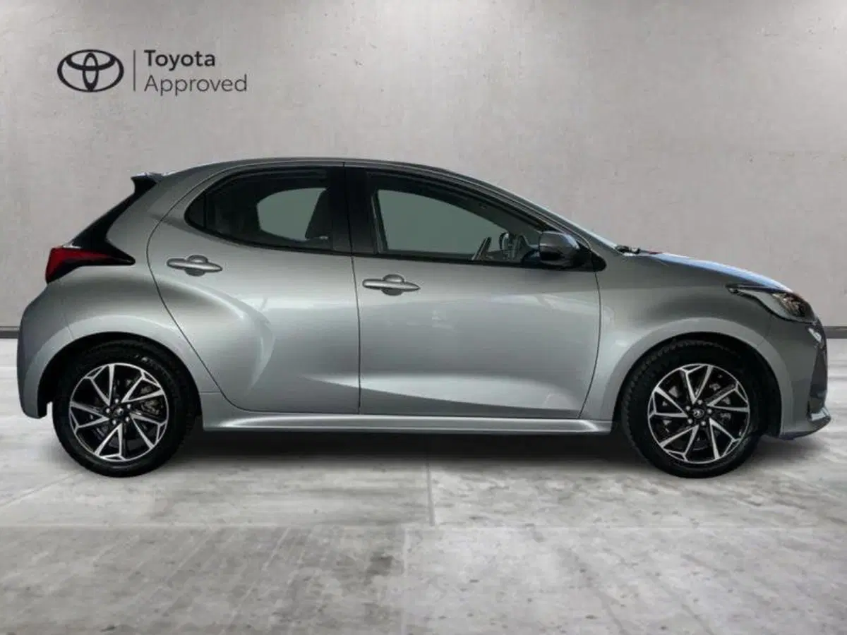 Toyota Yaris usata a Perugia (5)
