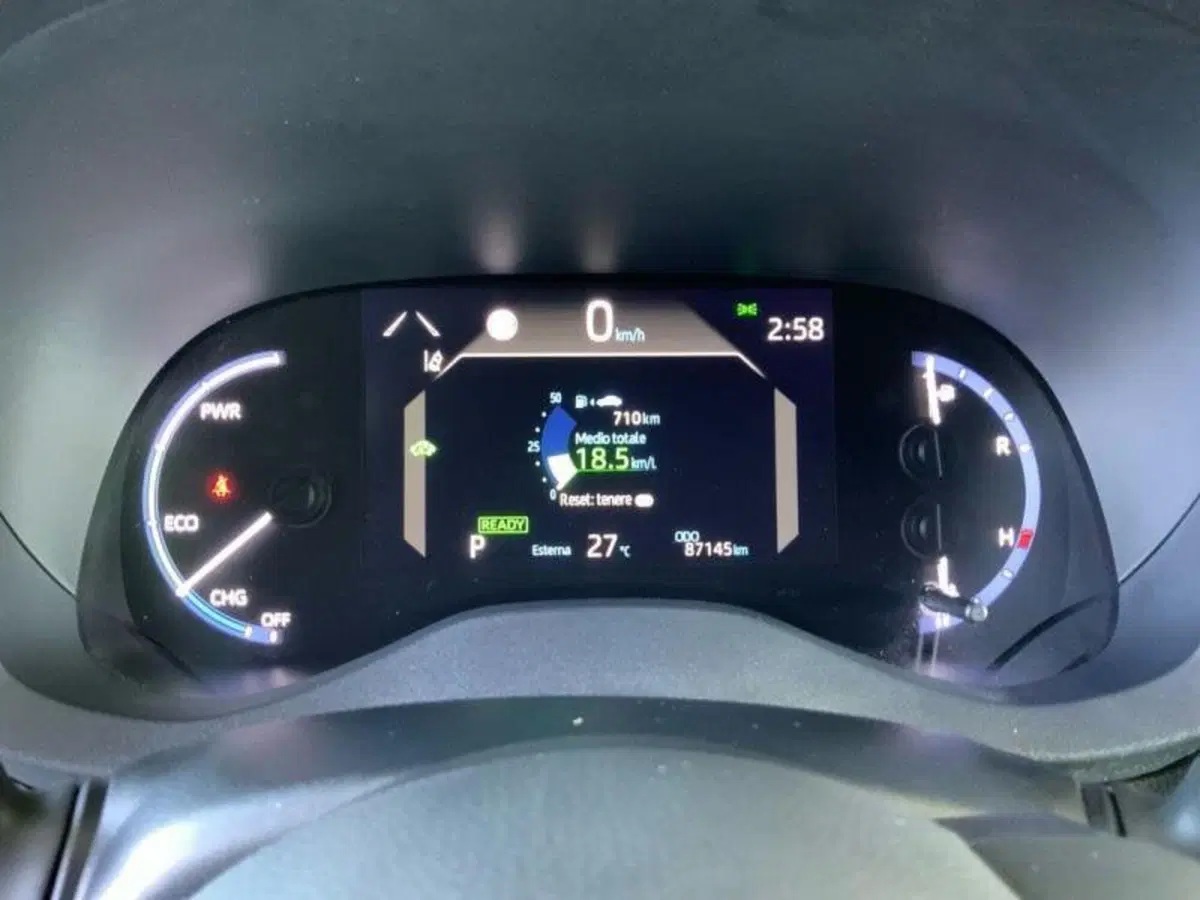 Toyota Yaris Cross usata a Perugia (8)