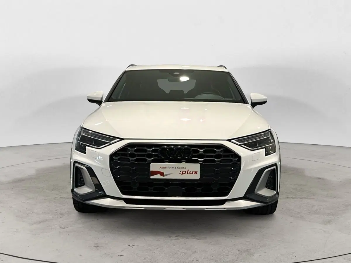 Audi A3 allstreet usata a Napoli (2)