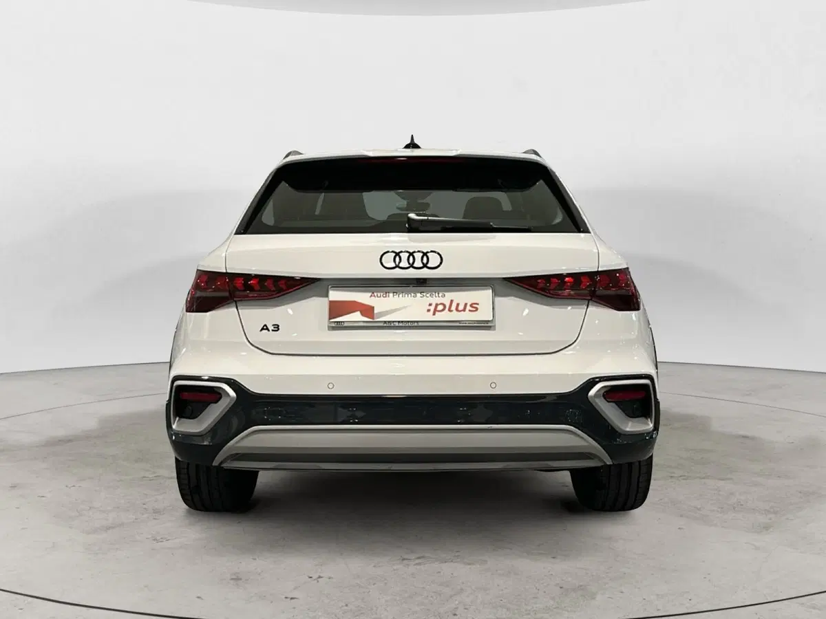 Audi A3 allstreet usata a Napoli (5)