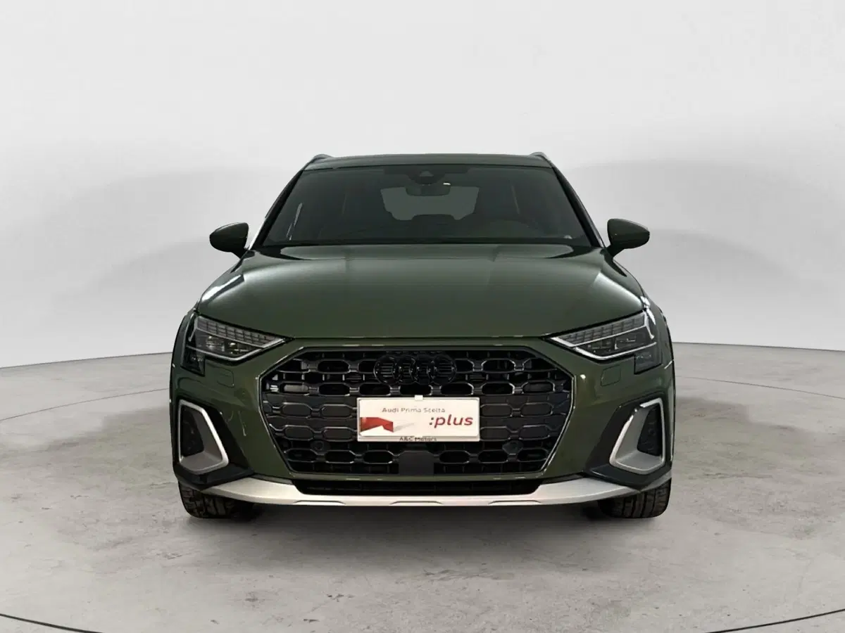 Audi A3 allstreet usata a Napoli (2)