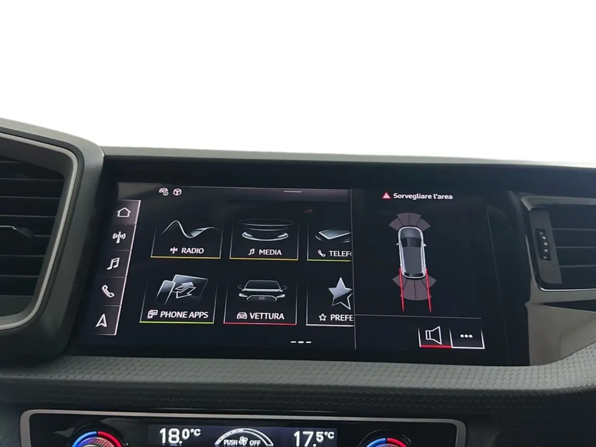 Audi A1 allstreet usata a Napoli (14)