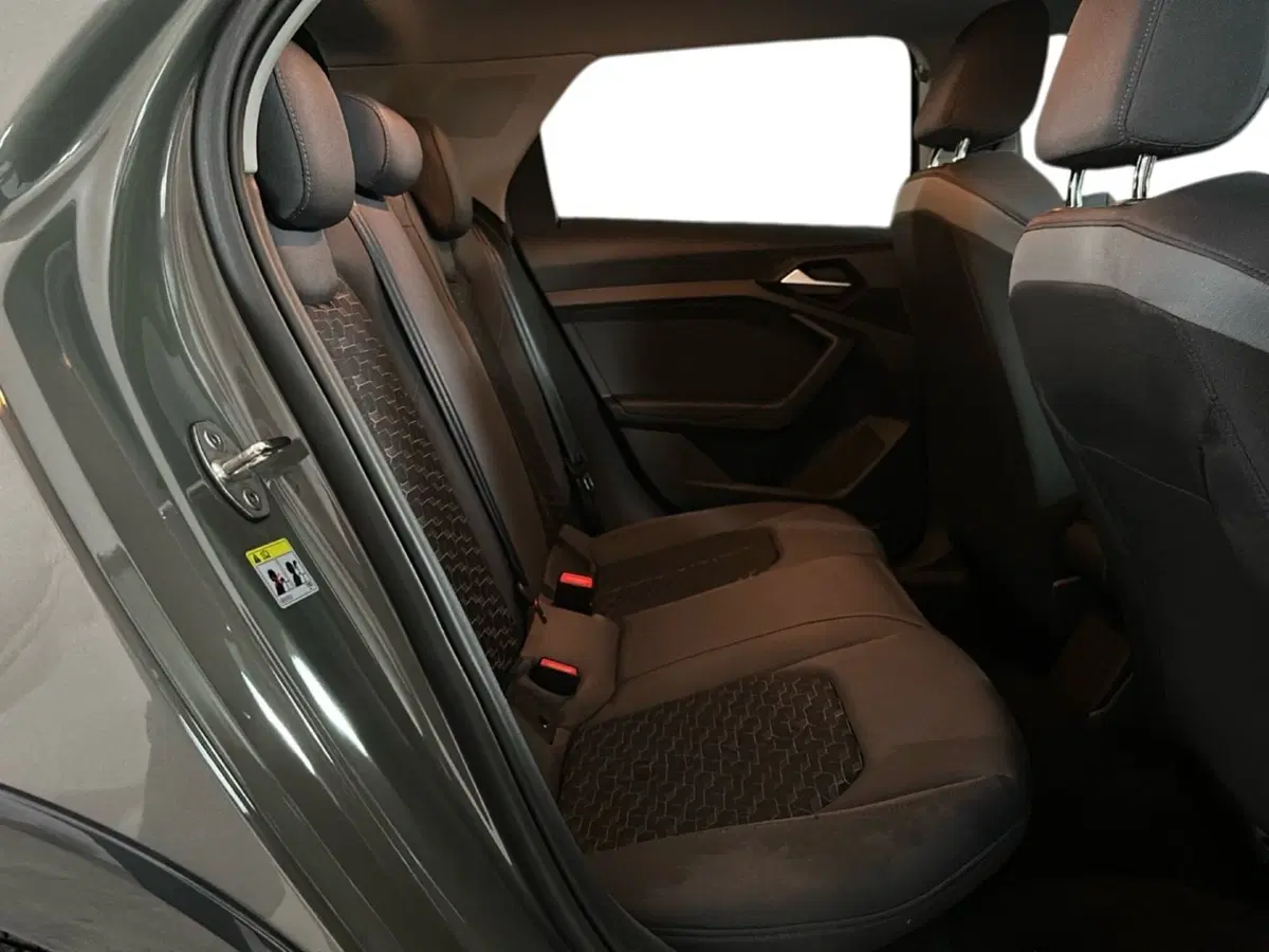 Audi A1 allstreet usata a Napoli (8)