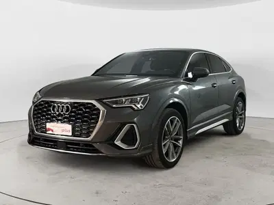 Audi Q3 Sportback 35 TDI S line edition del 2023 usata a Nola