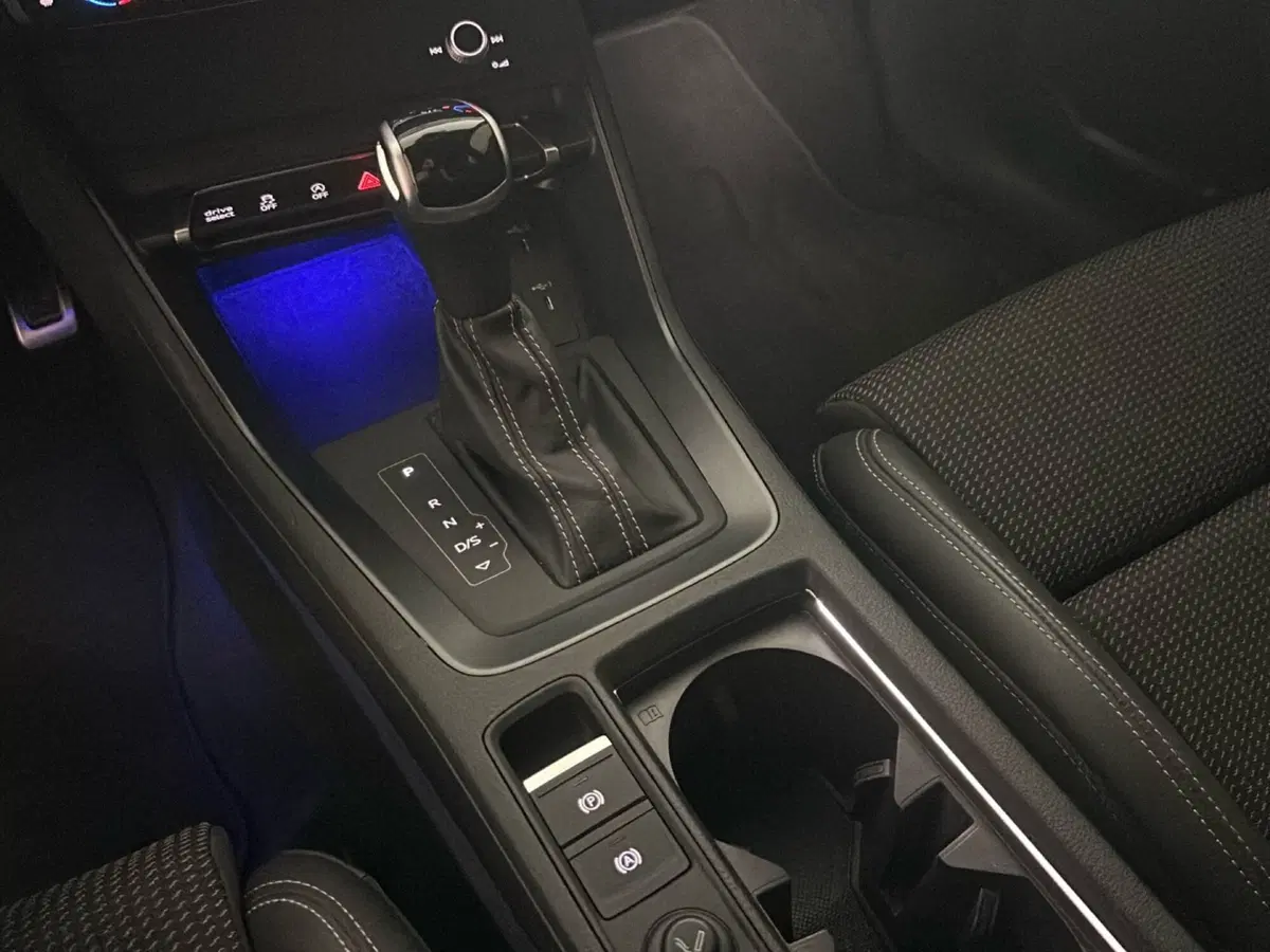 Audi Q3 Sportback usata a Napoli (17)
