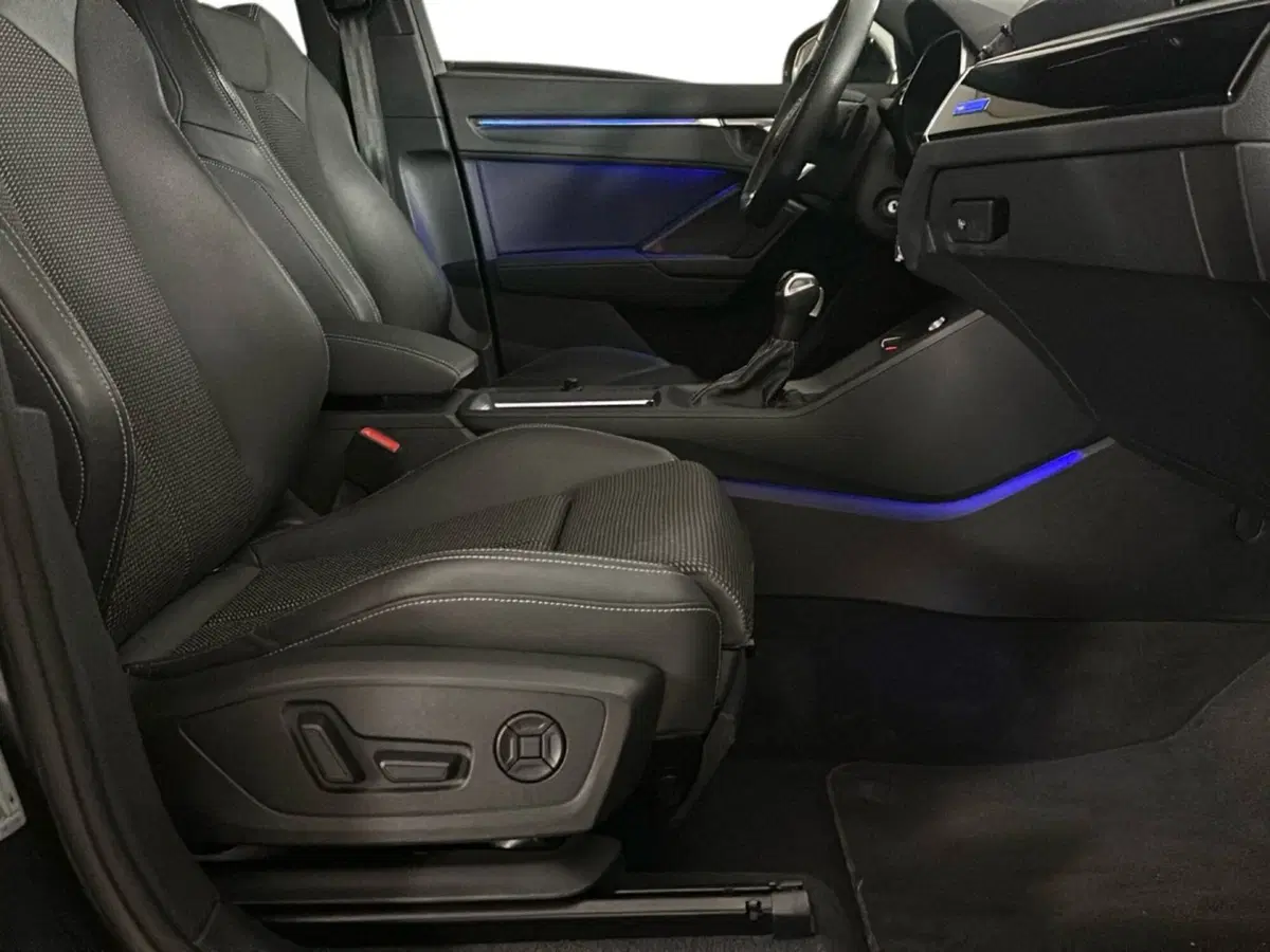 Audi Q3 Sportback usata a Napoli (7)